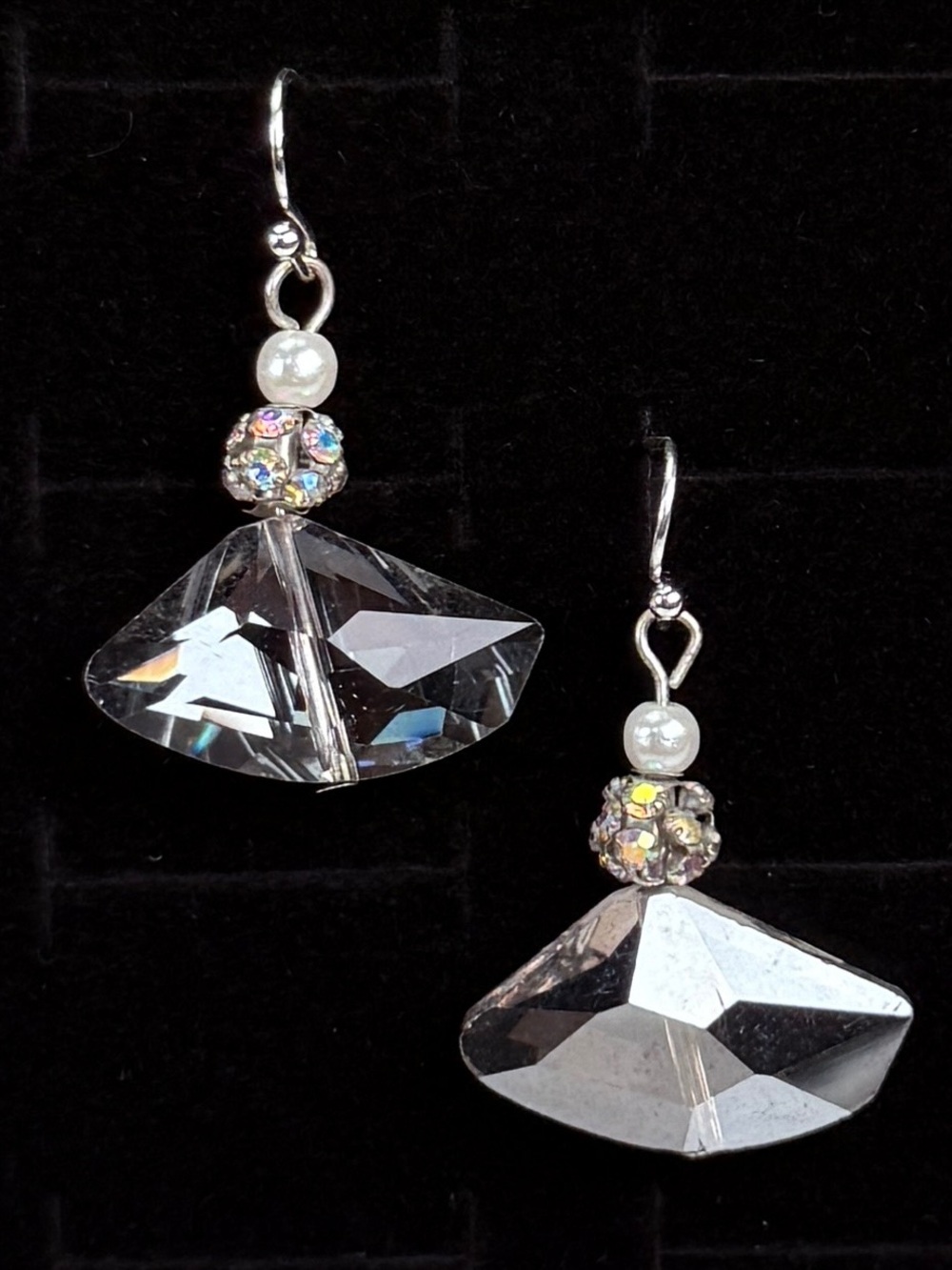 Vintage Smoky clear bling pierced earrings